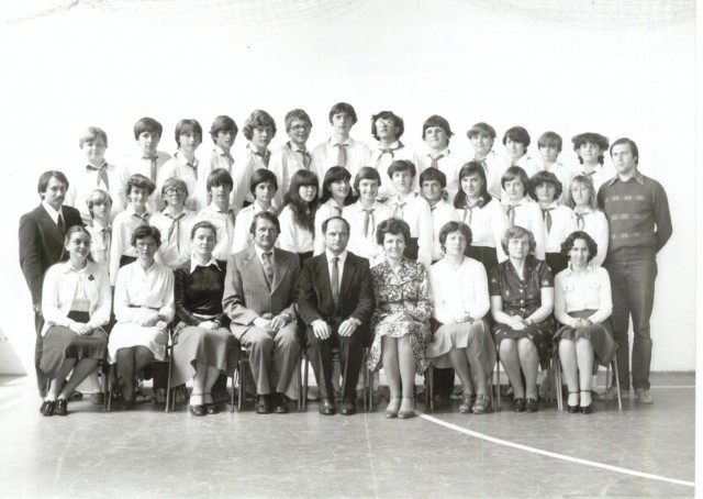 1982. 8.c