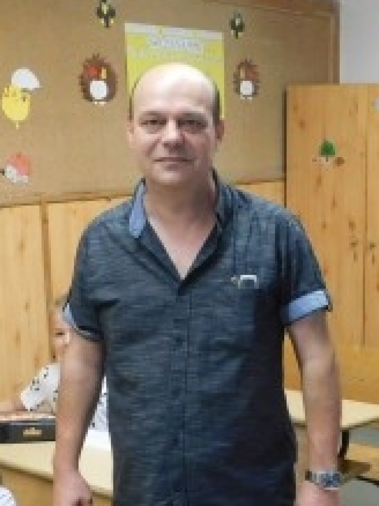 Csákvári Attila
