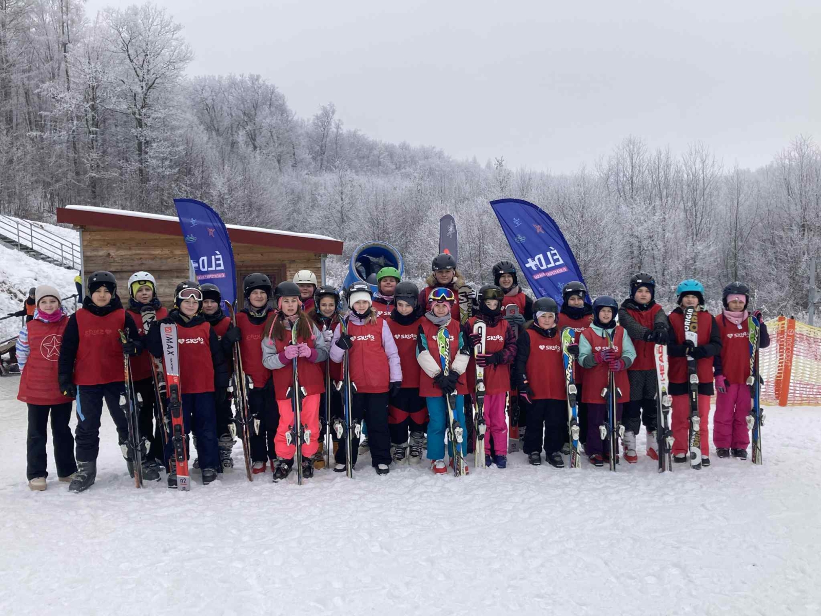 ÉLD+ program keretében síelt újabb felsős csapatunk
