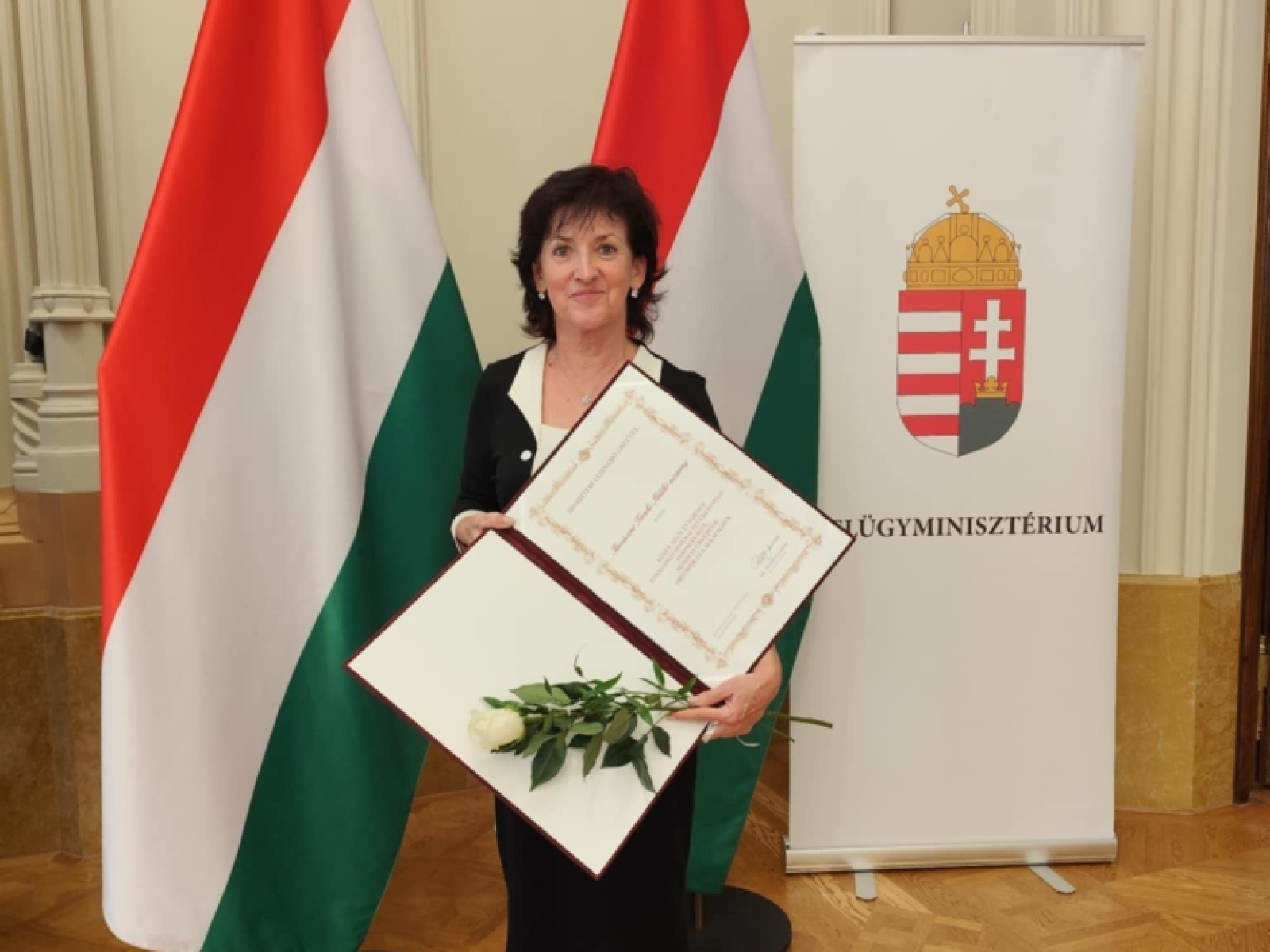 Kovácsné Töreki Ildikó miniszteri elismerő oklevelet vett át 