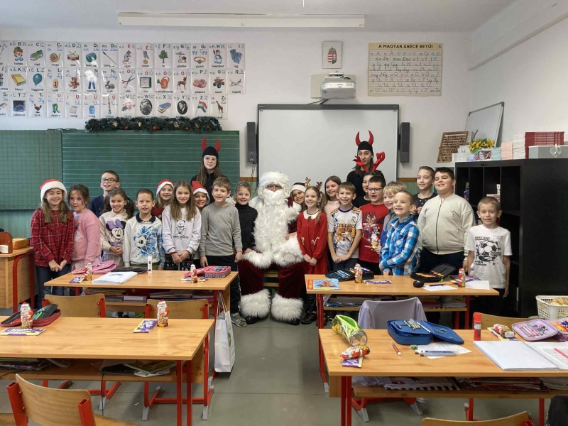 A Mikulás járt nálunk... délután pedig Mikulás disco