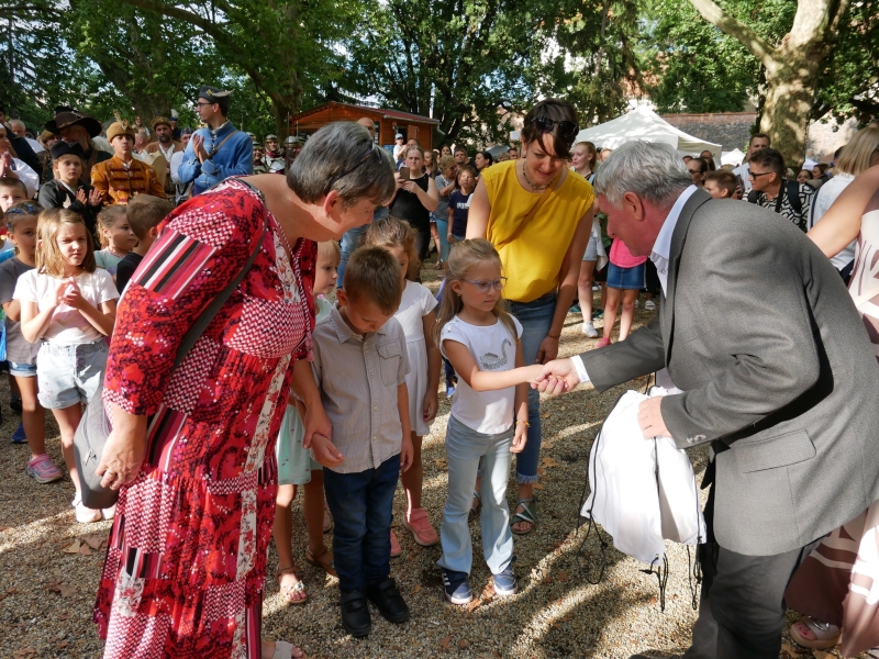 Kis elsősök avatás a Nádasdy fesztiválon