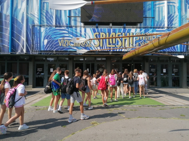 Kitűnő tanulók nagy "Csobbanása"