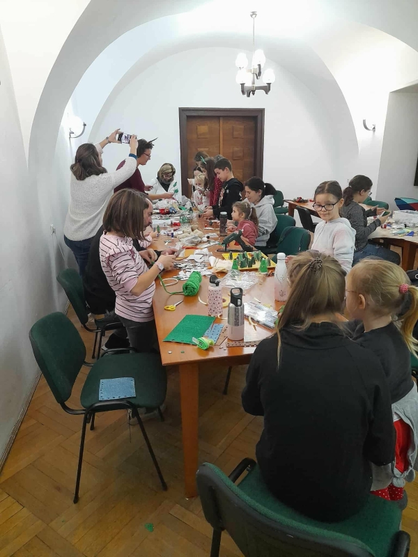 A 3.c osztály a Kincskereső Alapítvány vásárára készült