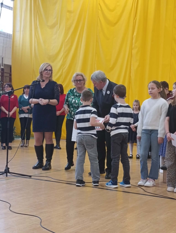 Karácsonyi műsor iskolánkban