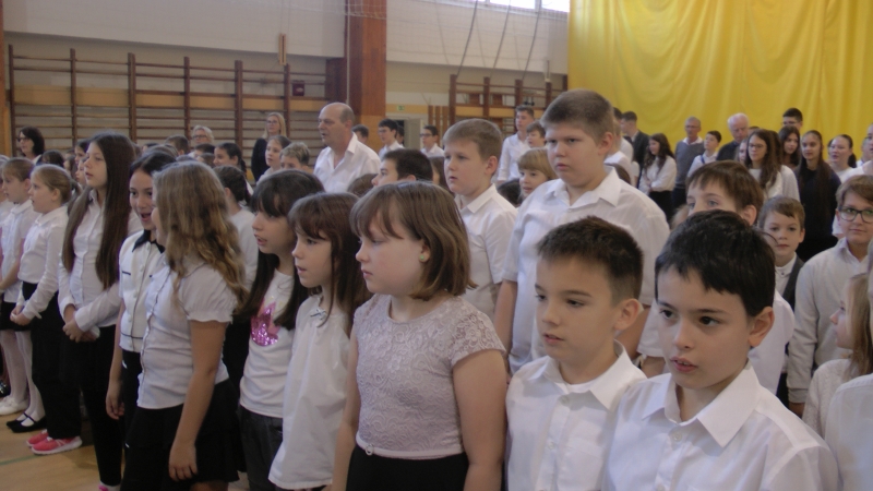 1956. október 23 -ra emlékeztünk