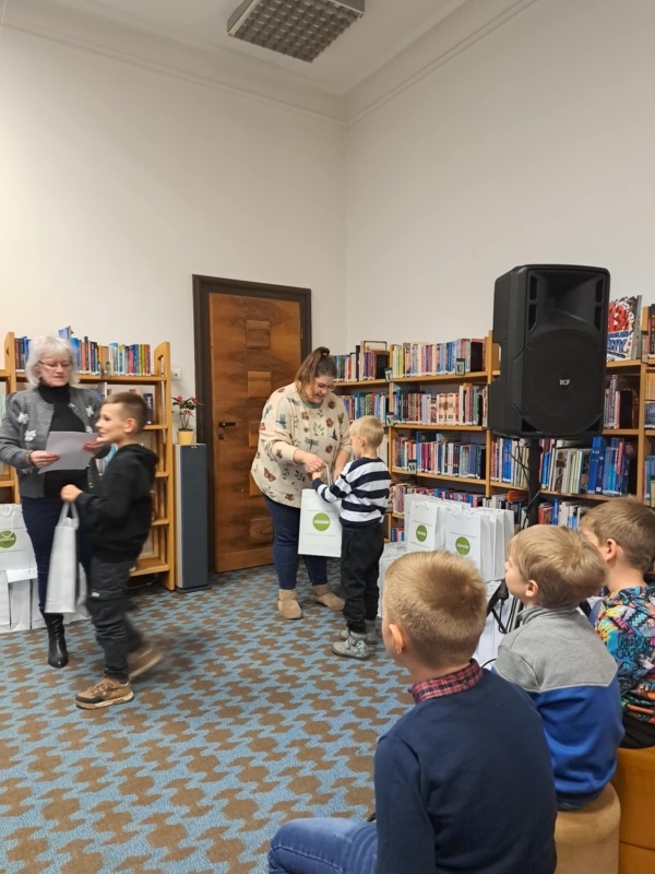 MOMO- Városi Könyvtár