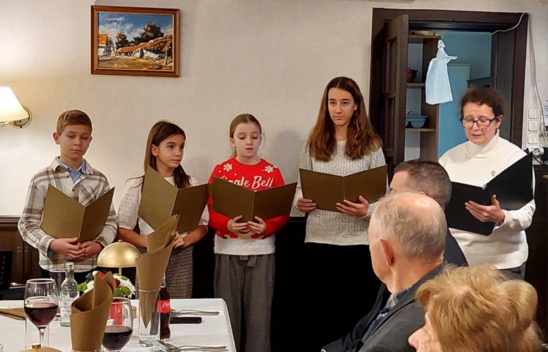 Fellépés a Sárvári Nyugdíjas Egyesület karácsonyváró ünnepségén