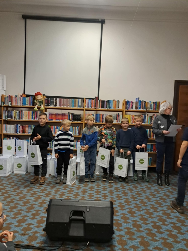 MOMO- Városi Könyvtár