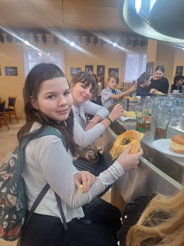 Színházi előadás -VUK