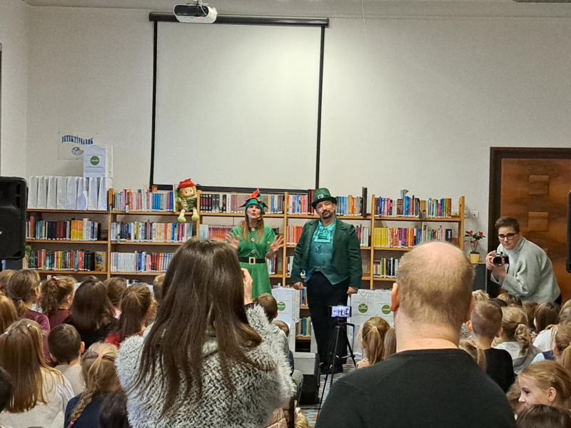 MOMO- Városi Könyvtár