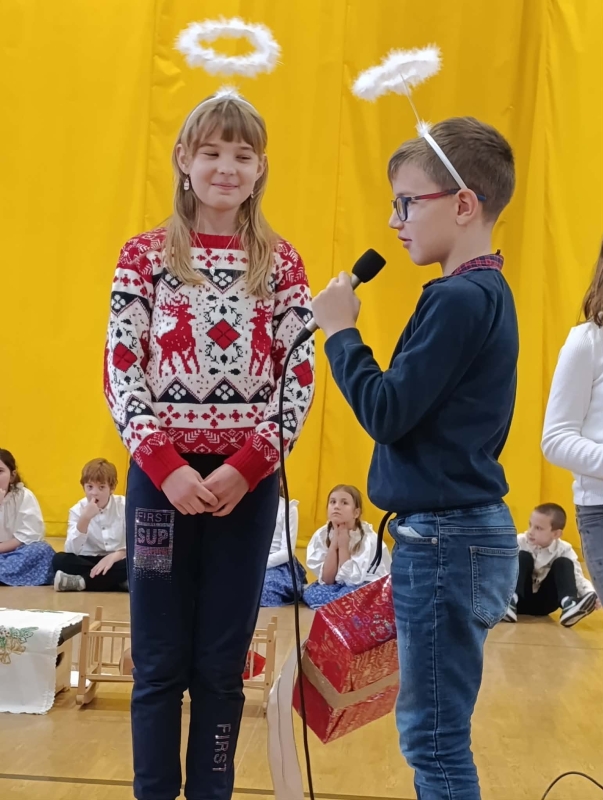 Karácsonyi műsor iskolánkban