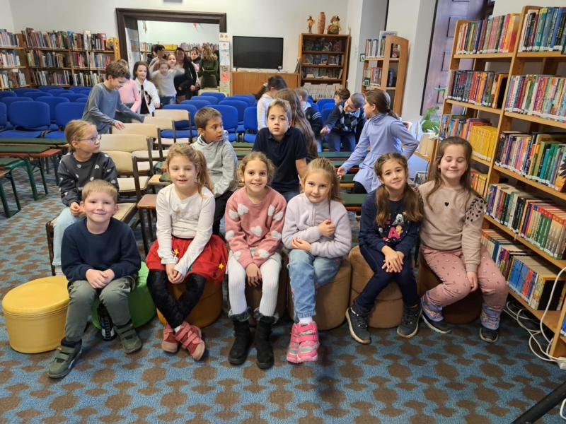 MOMO- Városi Könyvtár