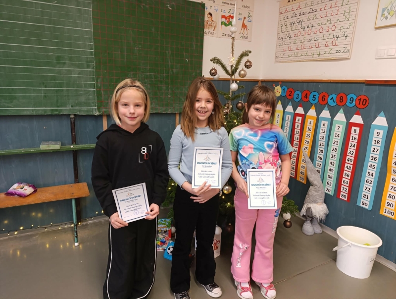 Karácsonyi műsor iskolánkban